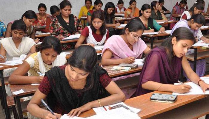 CBSE Board to continue with hard copy question papers